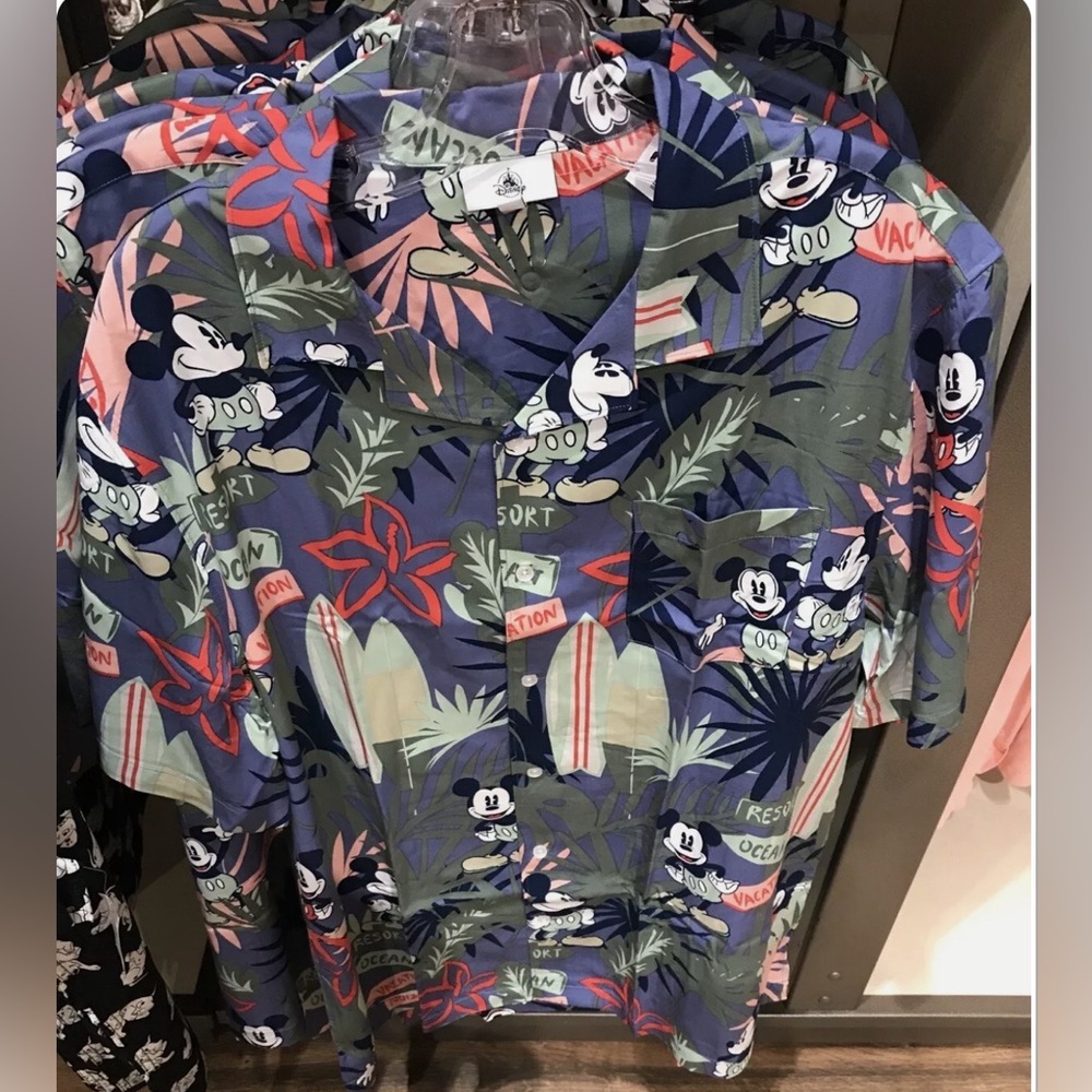 Disney Parks Mickey Hawaiian Shirt Size L